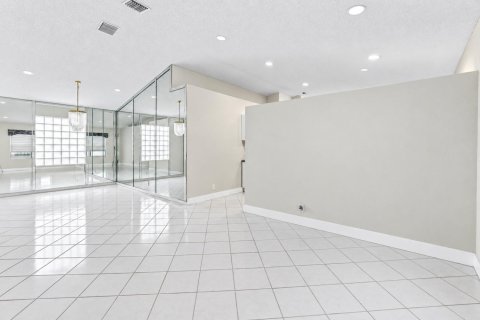 House in Boynton Beach, Florida 3 bedrooms, 158.4 sq.m. № 2269200 - photo 12
