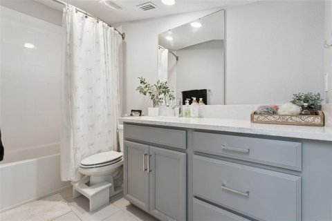 Touwnhouse à vendre à Orlando, Floride: 3 chambres, 157.47 m2 № 2314496 - photo 18