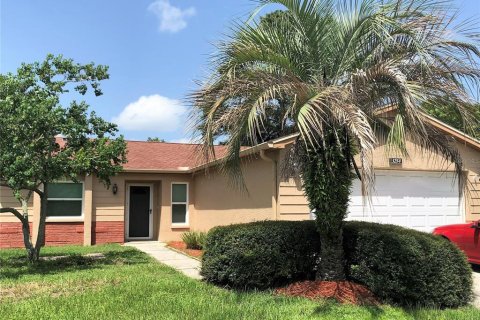 Villa ou maison à louer à Clearwater, Floride: 3 chambres, 122.07 m2 № 2423768 - photo 5