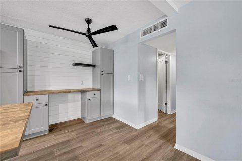 Condo in Orlando, Florida, 1 bedroom  № 1872777 - photo 7