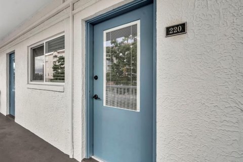 Condo in Orlando, Florida, 1 bedroom  № 1872777 - photo 2