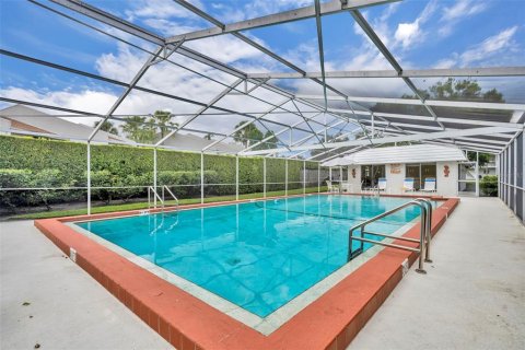 Condo in Orlando, Florida, 1 bedroom  № 1872777 - photo 14