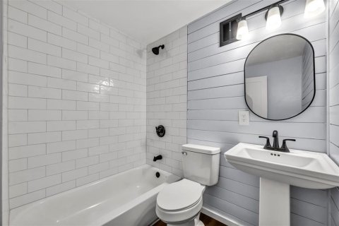 Condo in Orlando, Florida, 1 bedroom  № 1872777 - photo 12