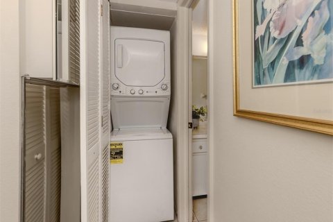 Condo in Venice, Florida, 2 bedrooms  № 1567722 - photo 20