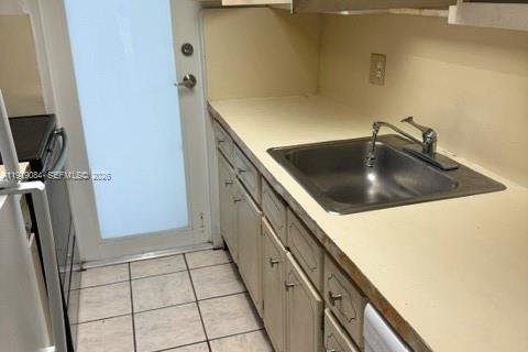 Condo in North Miami, Florida, 2 bedrooms  № 2065392 - photo 13