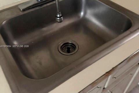 Condo in North Miami, Florida, 2 bedrooms  № 2065392 - photo 8