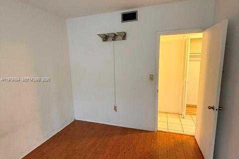 Condo in North Miami, Florida, 2 bedrooms  № 2065392 - photo 18