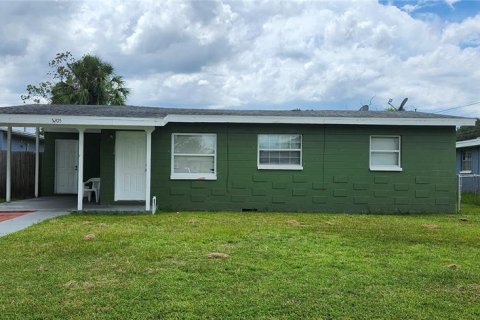 Casa en alquiler en Tampa, Florida, 3 dormitorios, 82.68 m2 № 1826695 - foto 1