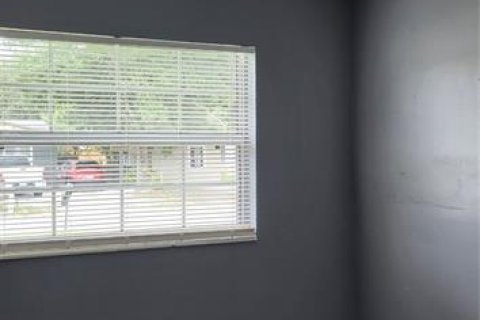 Casa en alquiler en Tampa, Florida, 3 dormitorios, 82.68 m2 № 1826695 - foto 13