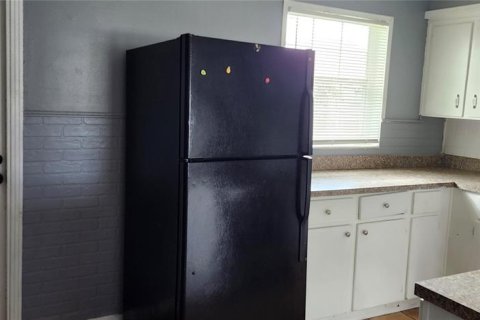 Casa en alquiler en Tampa, Florida, 3 dormitorios, 82.68 m2 № 1826695 - foto 5