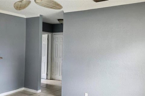 Casa en alquiler en Tampa, Florida, 3 dormitorios, 82.68 m2 № 1826695 - foto 8