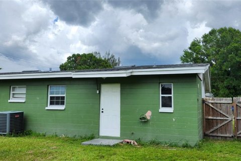 Casa en alquiler en Tampa, Florida, 3 dormitorios, 82.68 m2 № 1826695 - foto 15