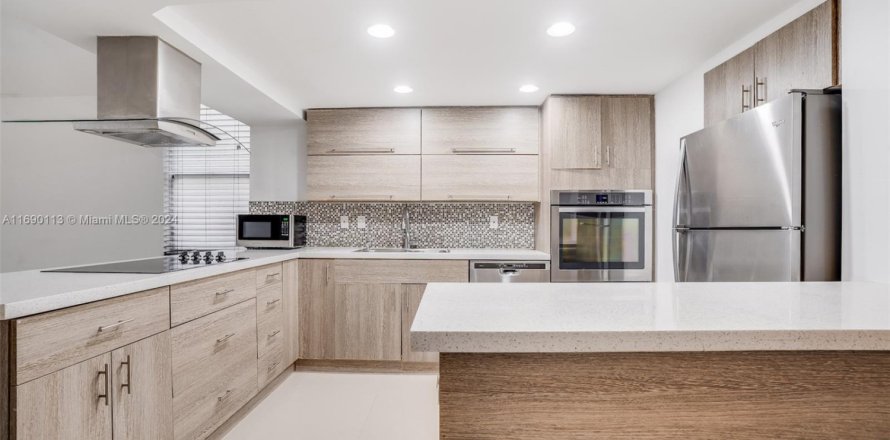 Adosado en Aventura, Florida 3 dormitorios, 123.56 m2 № 1871376
