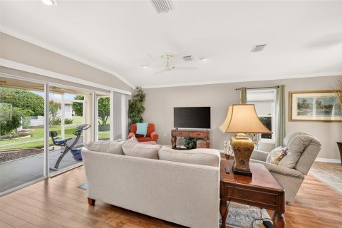 House in Summerfield, Florida 2 bedrooms, 125.05 sq.m. № 2322553 - photo 7
