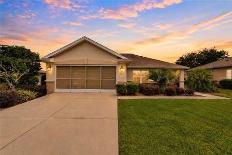 Villa ou maison à Summerfield, Floride 2 chambres, 125.05 m2 № 2322553