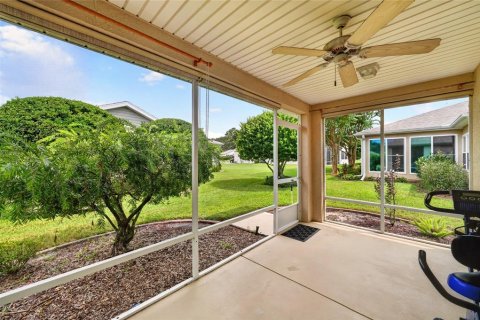 House in Summerfield, Florida 2 bedrooms, 125.05 sq.m. № 2322553 - photo 29