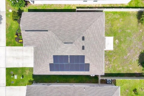 Купить виллу или дом в Хейнс-Сити, Флорида 8 комнат, 144.93м2, № 2091722 - фото 2
