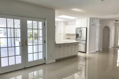 Villa ou maison à louer à Palm Beach Gardens, Floride: 4 chambres, 209.31 m2 № 2384788 - photo 6