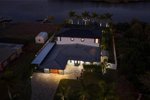 Villa ou maison à vendre à Punta Gorda, Floride: 3 chambres, 315.96 m2 № 2140054 - photo 28