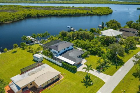 Villa ou maison à vendre à Punta Gorda, Floride: 3 chambres, 315.96 m2 № 2140054 - photo 26