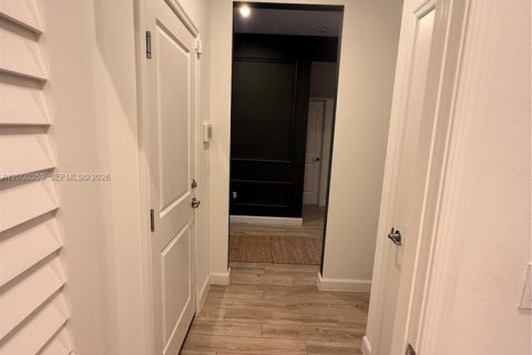 Villa ou maison à louer à Port St. Lucie, Floride: 4 chambres, 205.22 m2 № 2067318 - photo 16