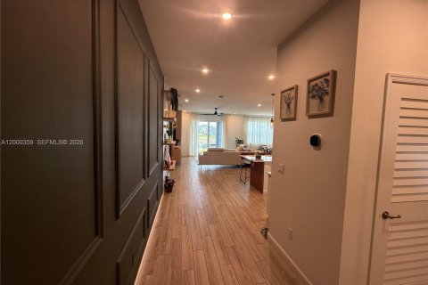 Villa ou maison à louer à Port St. Lucie, Floride: 4 chambres, 205.22 m2 № 2067318 - photo 18