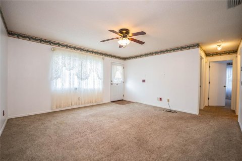 House in Lake Wales, Florida 2 bedrooms, 82.13 sq.m. № 2121209 - photo 17
