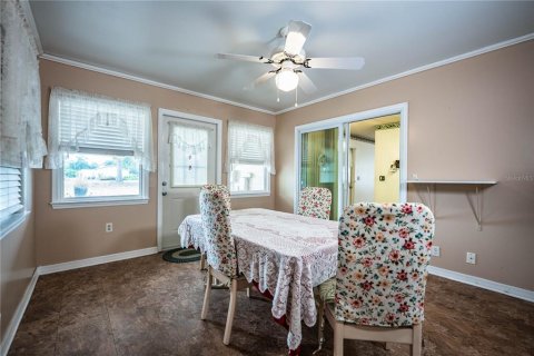 House in Lake Wales, Florida 2 bedrooms, 82.13 sq.m. № 2121209 - photo 14