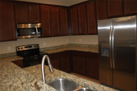 House in Windermere, Florida 3 bedrooms, 214.23 sq.m. № 2111690 - photo 3