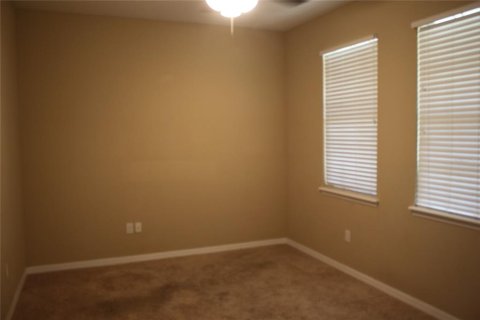 House in Windermere, Florida 3 bedrooms, 214.23 sq.m. № 2111690 - photo 4