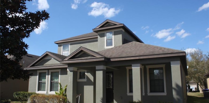 House in Windermere, Florida 3 bedrooms, 214.23 sq.m. № 2111690