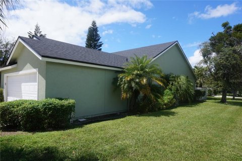 Casa en venta en Orlando, Florida, 3 dormitorios, 147.9 m2 № 1916663 - foto 2