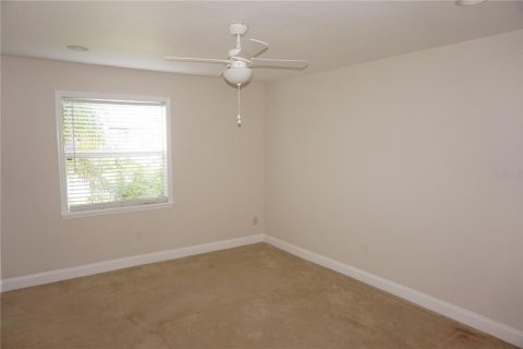 Casa en venta en Orlando, Florida, 3 dormitorios, 147.9 m2 № 1916663 - foto 14