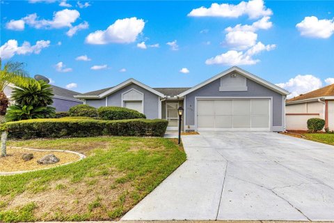 Casa en venta en Summerfield, Florida, 2 dormitorios, 139.07 m2 № 1894599 - foto 1