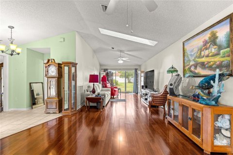 Casa en venta en Summerfield, Florida, 2 dormitorios, 139.07 m2 № 1894599 - foto 13
