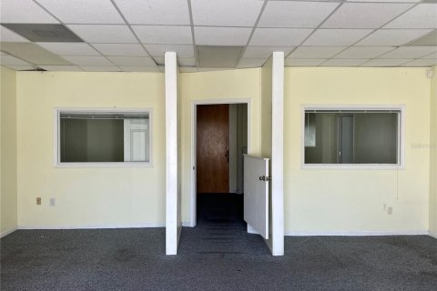 Commercial property in Clearwater, Florida 2132.57 sq.m. № 1349963 - photo 12