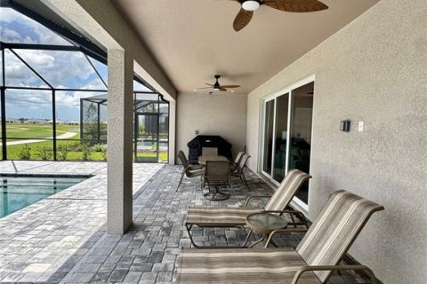 House in Lakewood Ranch, Florida 3 bedrooms, 176.51 sq.m. № 2195975 - photo 15