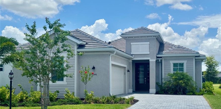 House in Lakewood Ranch, Florida 3 bedrooms, 176.51 sq.m. № 2195975