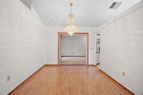 Casa en venta en Eustis, Florida, 3 dormitorios, 164.81 m2 № 1760330 - foto 6