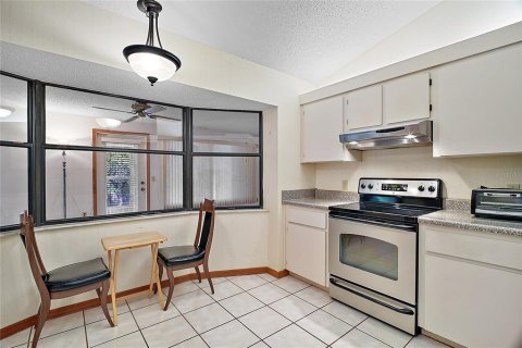 Casa en venta en Eustis, Florida, 3 dormitorios, 164.81 m2 № 1760330 - foto 11