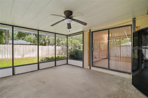 Casa en venta en Eustis, Florida, 3 dormitorios, 164.81 m2 № 1760330 - foto 24