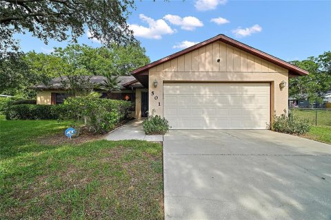 Casa en venta en Eustis, Florida, 3 dormitorios, 164.81 m2 № 1760330 - foto 3