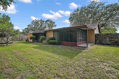 Casa en venta en Eustis, Florida, 3 dormitorios, 164.81 m2 № 1760330 - foto 28