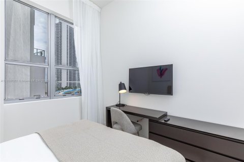 Condo in Hollywood, Florida, 2 bedrooms  № 1943160 - photo 13