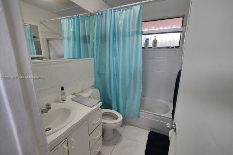 Casa en venta en Miami, Florida, 2 dormitorios, 96.62 m2 № 2192532 - foto 11