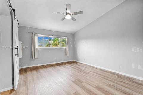 Touwnhouse à vendre à Deerfield Beach, Floride: 2 chambres, 120.77 m2 № 2025876 - photo 27