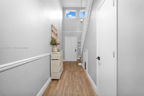 Touwnhouse à vendre à Deerfield Beach, Floride: 2 chambres, 120.77 m2 № 2025876 - photo 3