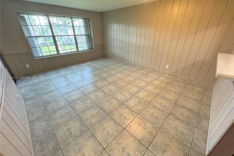 Condominio en venta en Plantation, Florida, 3 dormitorios, 126.16 m2 № 2036383 - foto 3