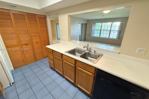 Condominio en venta en Plantation, Florida, 3 dormitorios, 126.16 m2 № 2036383 - foto 5