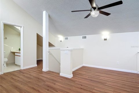 House in Daytona Beach, Florida 3 bedrooms, 204.01 sq.m. № 1879530 - photo 6